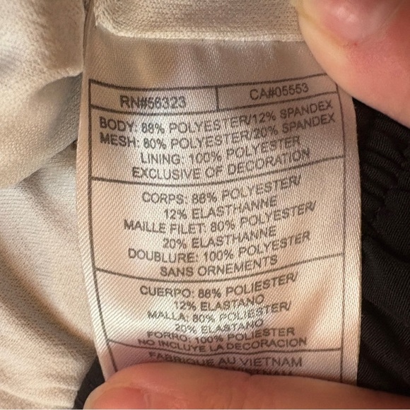 Nike Fit Dry Black Running Shorts Women’s L Reflective Trim Mesh Lightweight - Picture 4 of 4